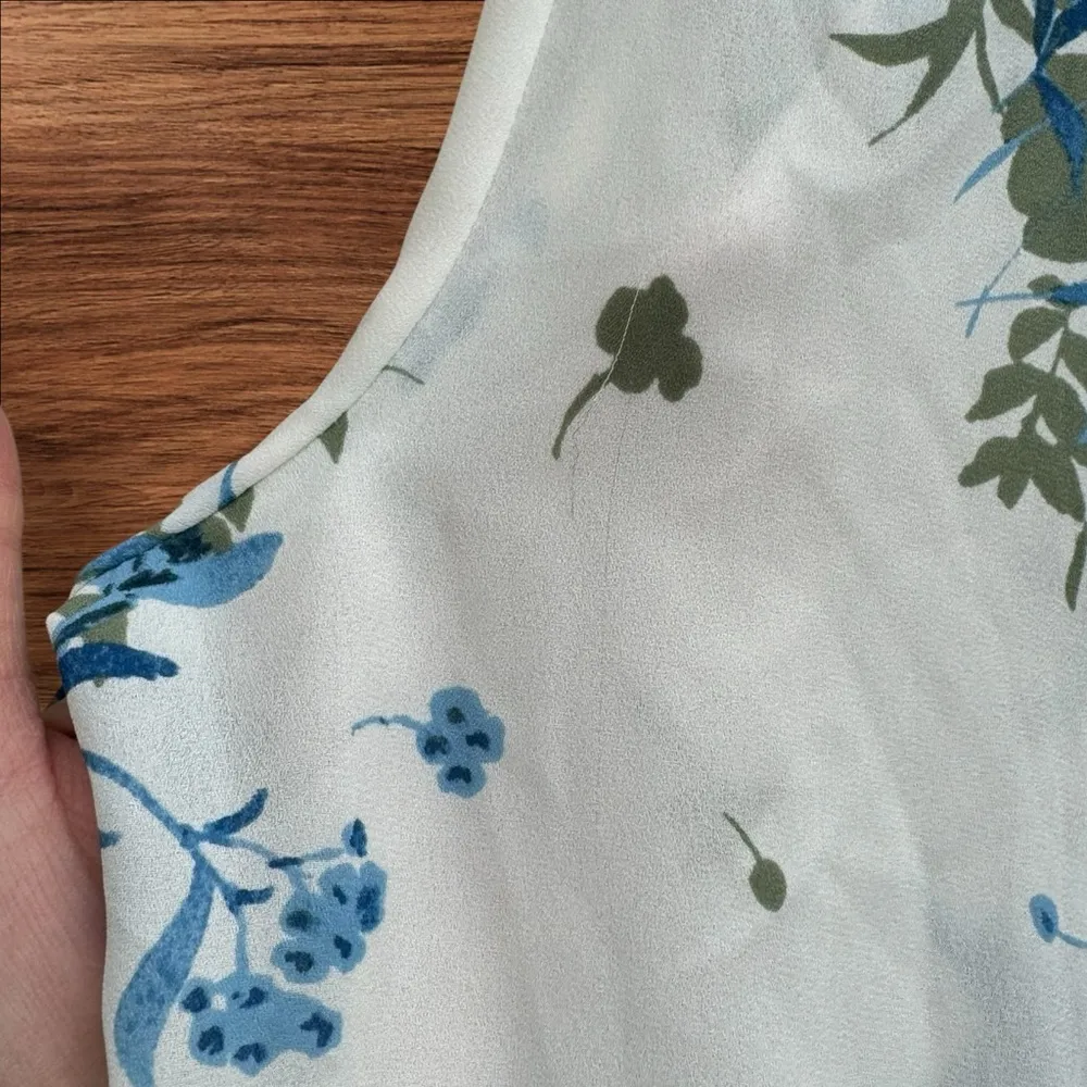 Sheer Floral Pintuck Blouse in Morganza - Image 10