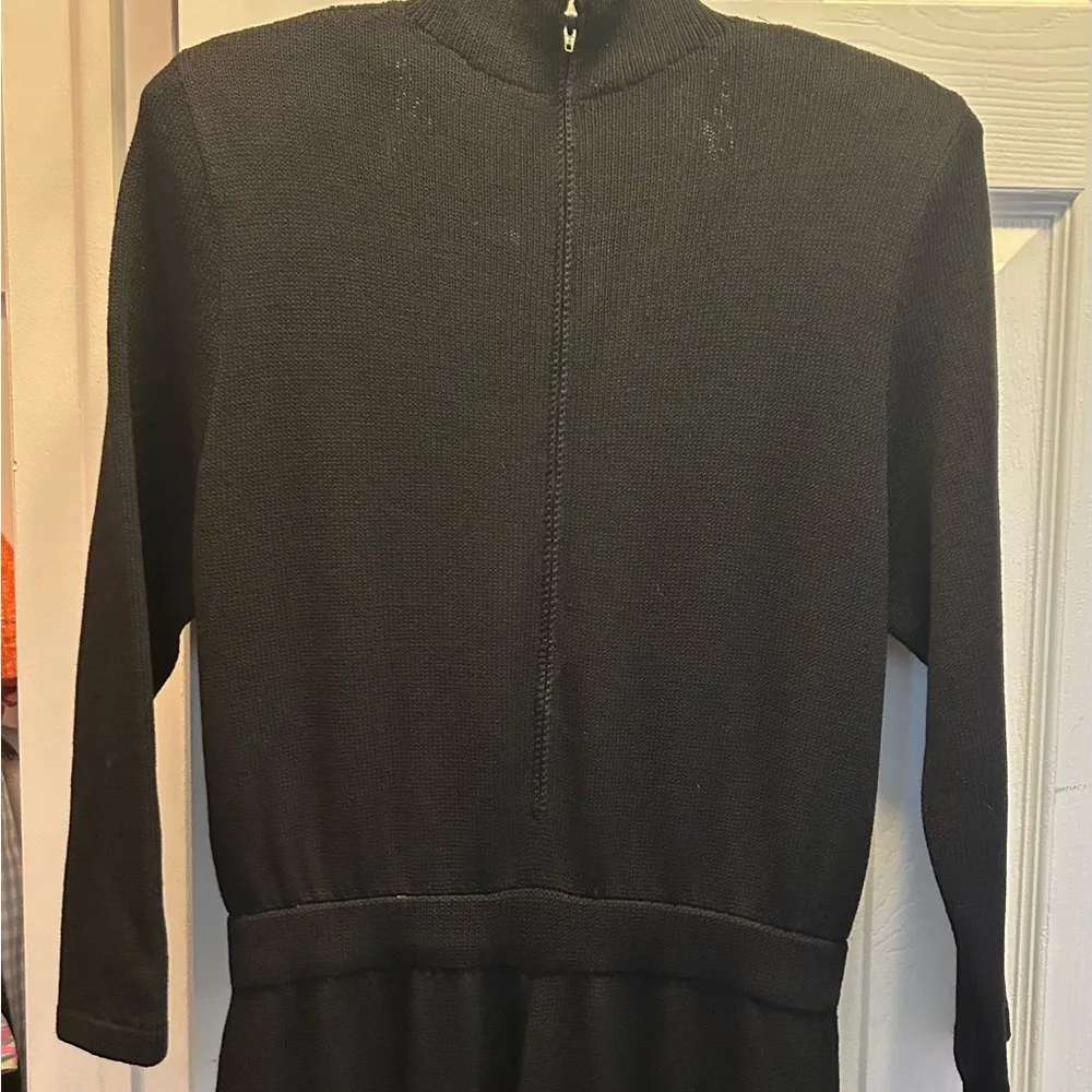 Vintage St. John 8/M Santana Knit Black Jumpsuit Long Sleeve Women Pockets - Image 4