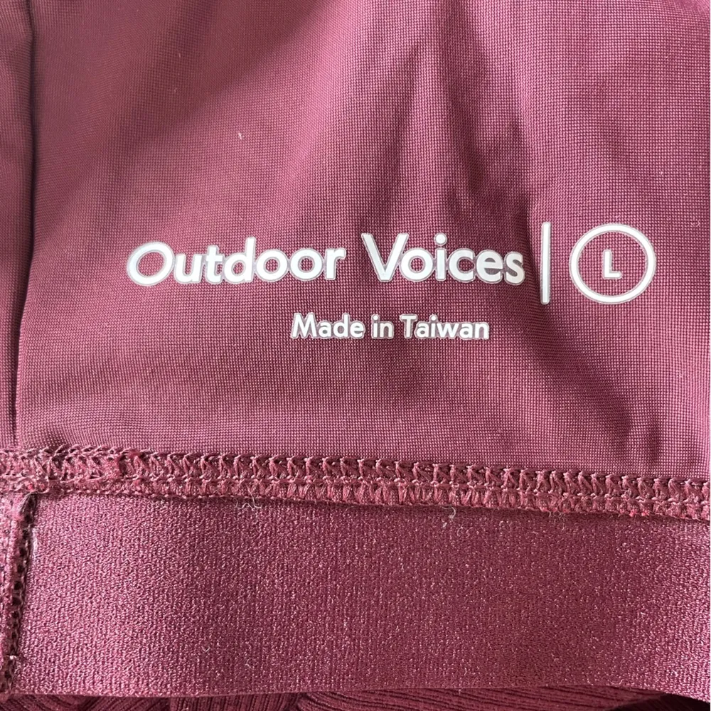 OUTDOOR VOICES SuperForm Rib High Neck Tank Top in Shiraz Size L - Image 12