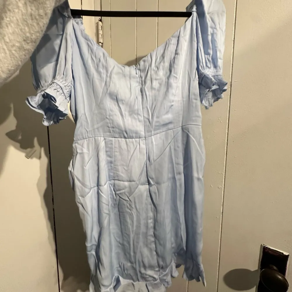 SELFIE LESLIE NWT Light Blue Ruched Mini Dress - Image 4