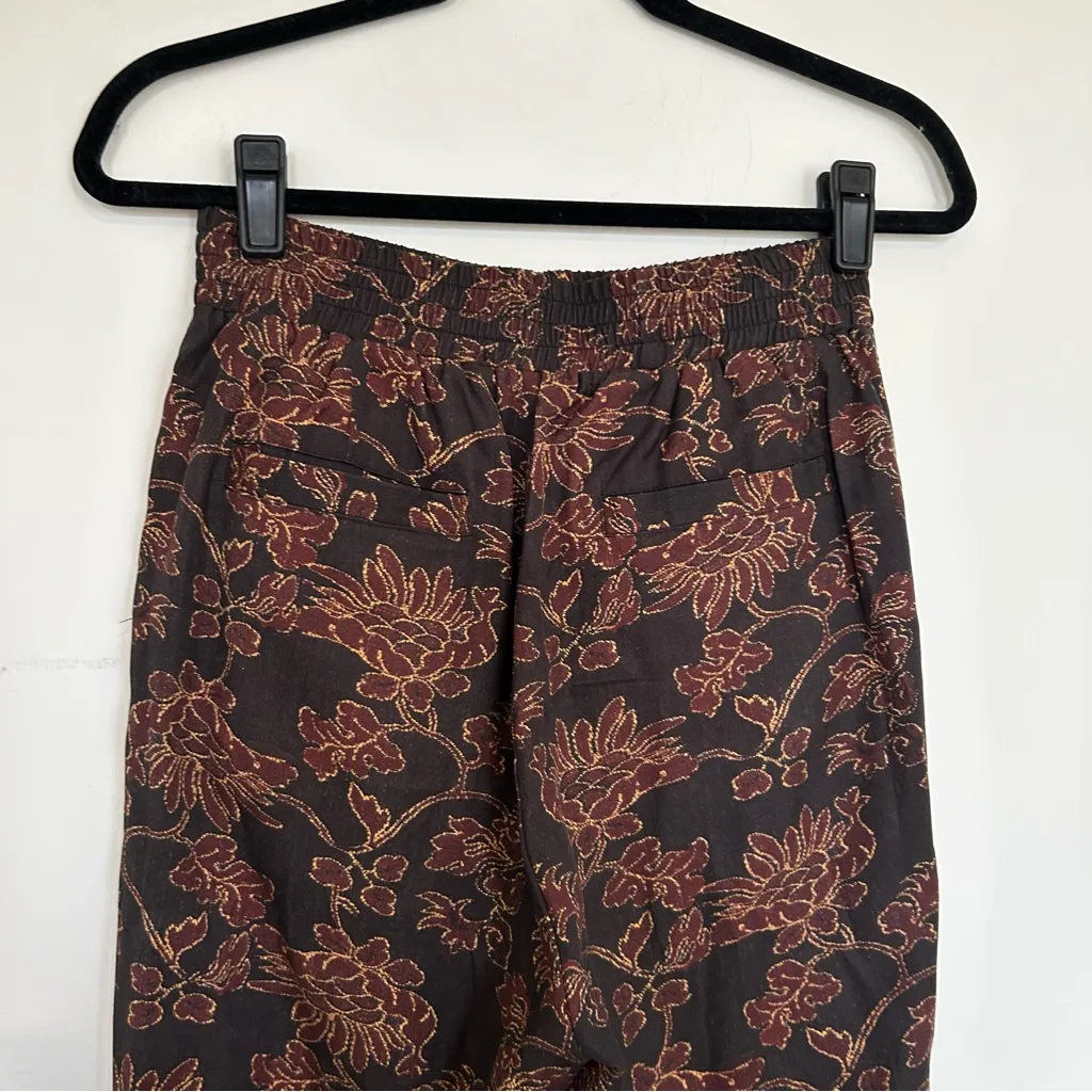 Peruvian Connection Brown Floral Print Elastic Waist Pull On Pants Size Small - Image 4