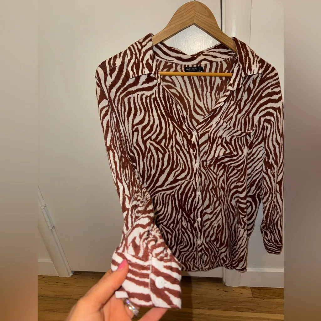 Nasty Gal Brown & White Zebra Print Button-Down Shirt - Image 3
