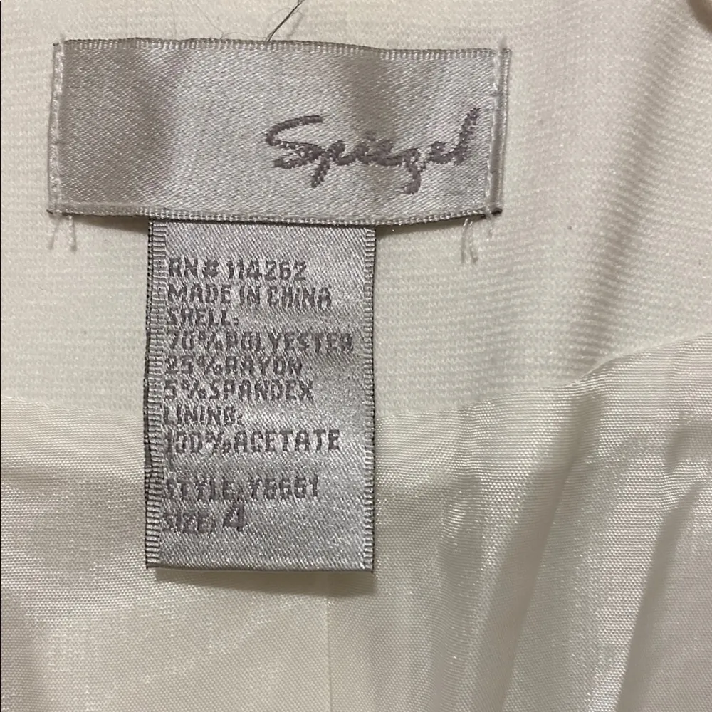 Elegant White Women's Blazer - Image 6