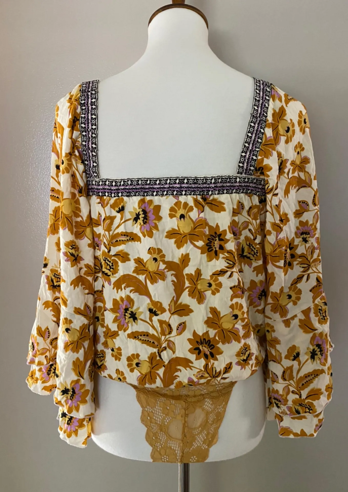 Blooming Borders Bodysuit - Image 7