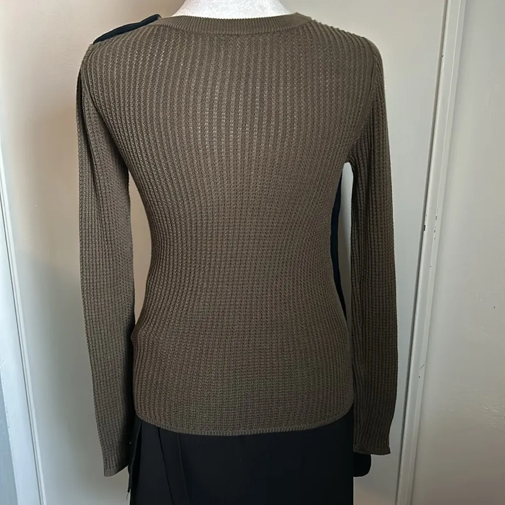 Margaret O’Leary Women’s Thermal Side Button Up Crewneck Sweater - Image 6