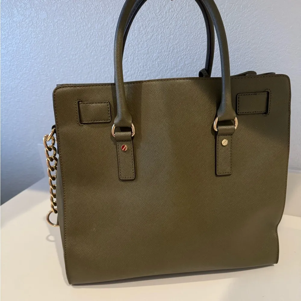 Michael Kors Hamilton Large Saffiano Leather Tote Bag Olive Green - Image 4