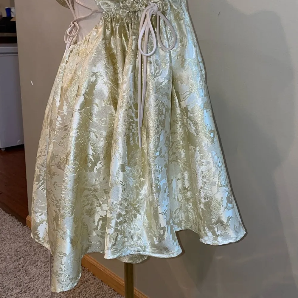 LUCY IN THE SKY GOLD CREAM METALLIC MINI DRESS SIZE XL - Image 7