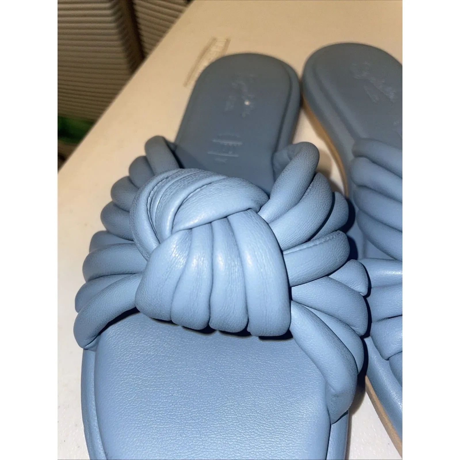 Seychelles Simply The Best Vegan Leather Knotted Slide Puff Sandals Blue 8.5 - Image 2