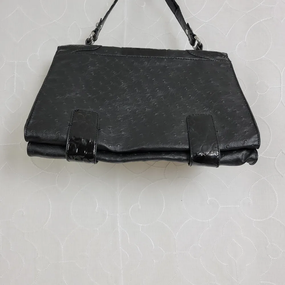 Guess Womens Shoulder Bag Black Ostrich Embossed Faux Leather Accordion Clutch - Image 49