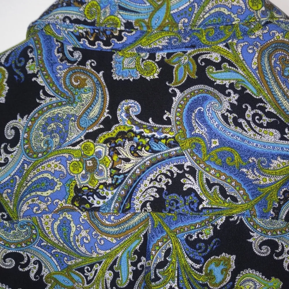 NY Collection MP Long Sleeved Button Down Top Petite in Black Blue Paisley - Image 5