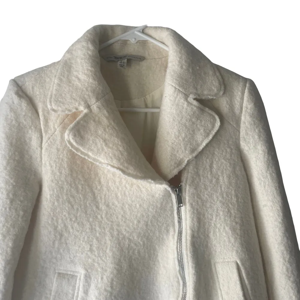Zara Trafaluc Size Small Cream Tweed‎ Wool Blend Diagonal Zip Jacket - Image 2
