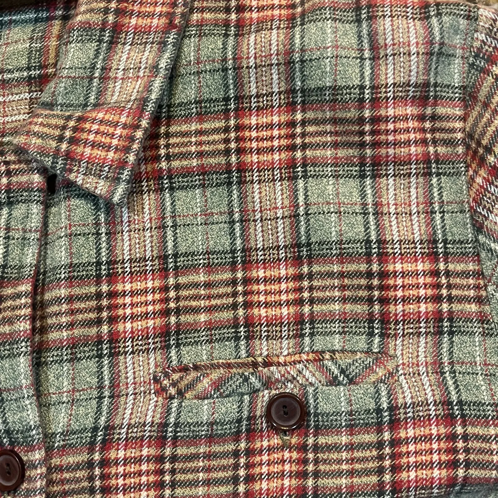 Vintage Fashion bug M Red Green Plaid Flannel Button‎ Down Top Pocket - Image 1