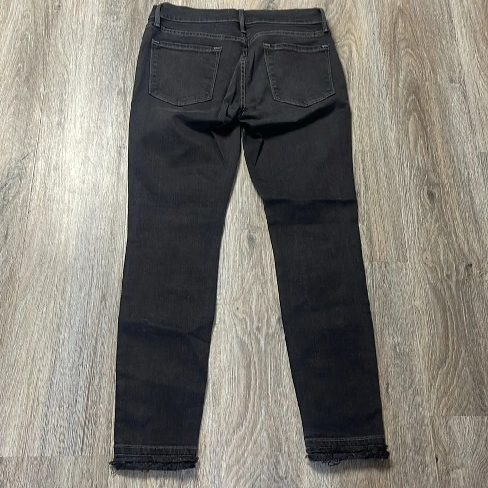 Frame Le Skinny Double Raw Edge Jeans in Carlton Studs Size 30 - Image 14