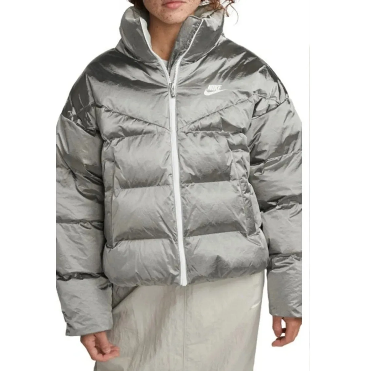 NIKE Sportswear Therma-fit City Series Shine Puffer Jacket Size XS - Image 2