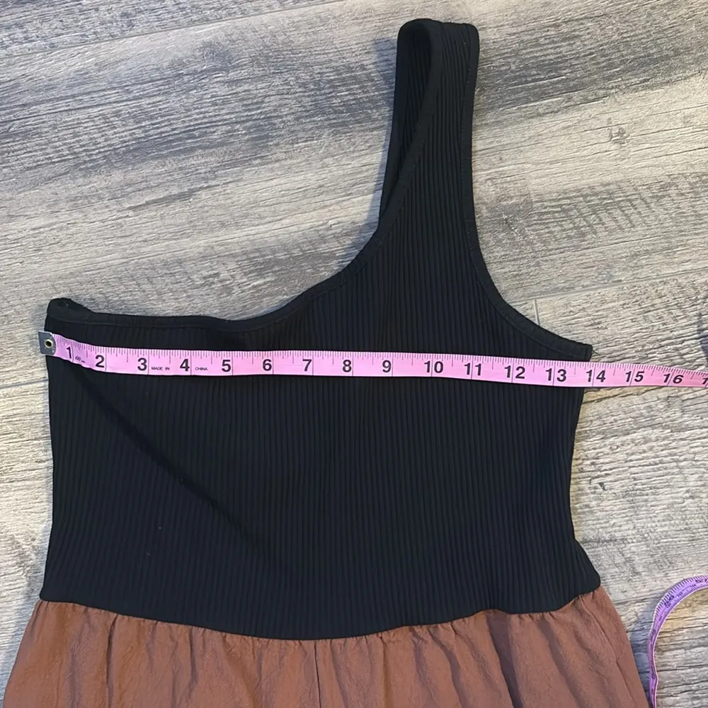 One shoulder black & rust/orange romper Orange Size M - Image 3