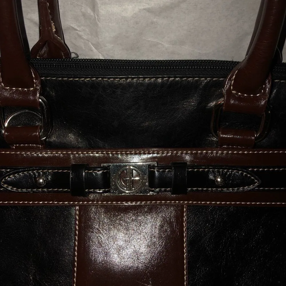 GIANI Bernini Shoulder Bag EUC - Image 5