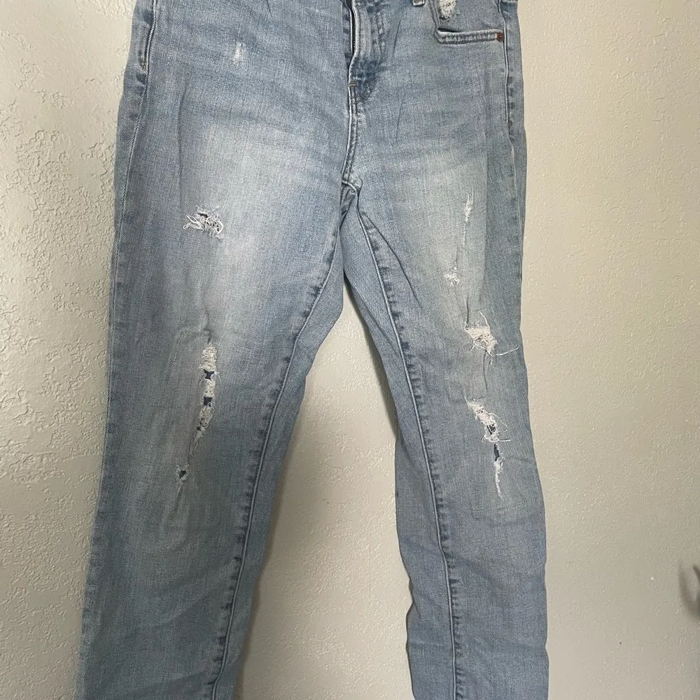 GAP distressed best girlfriend jeans - Image 3