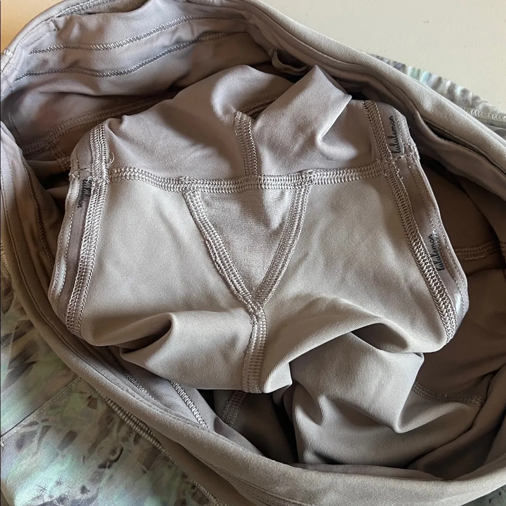 Lululemon Pace Rival Skirt Plisse Bloom Multi/Mauve Gray Size 6 - Image 7