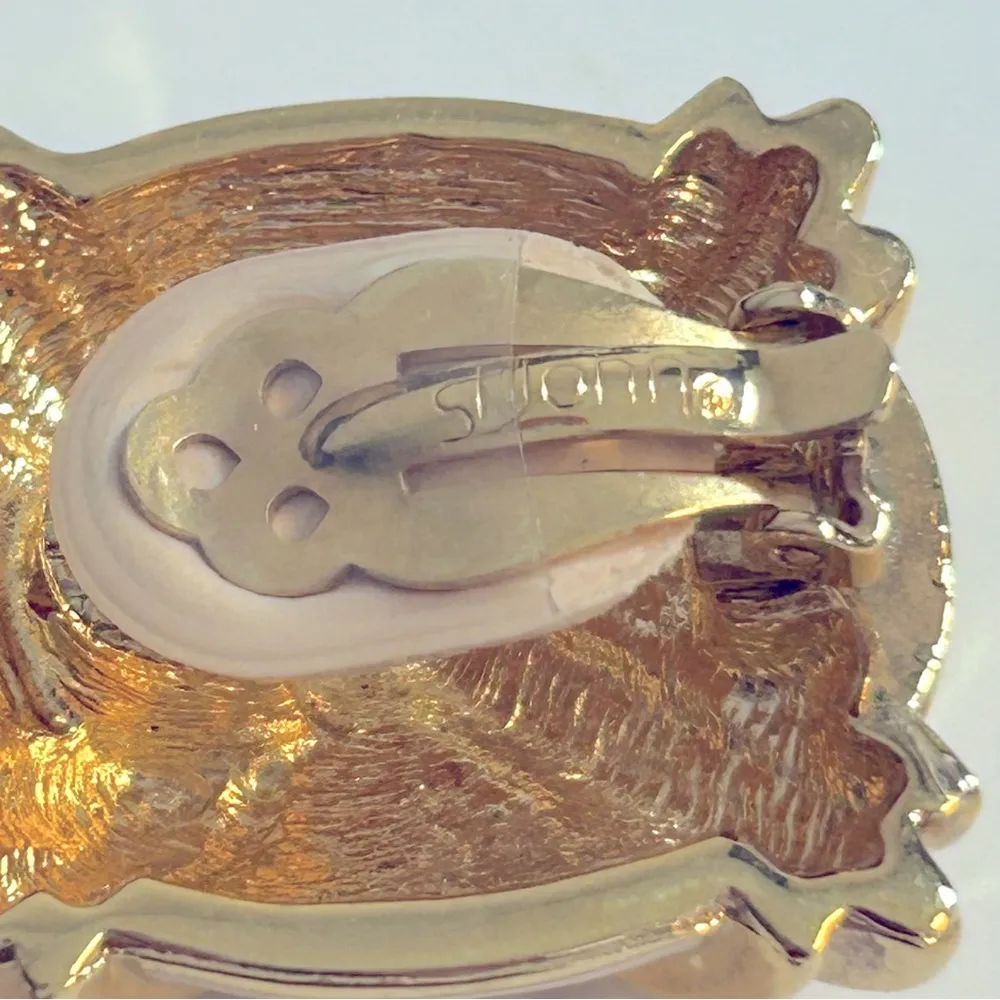 St. John Ivory Hatch Clip-on Earrings - Image 4