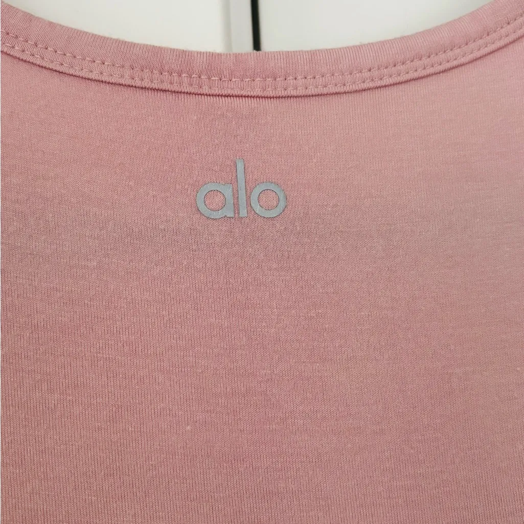 Alo Yoga Cover Tank mauve size M - Image 6