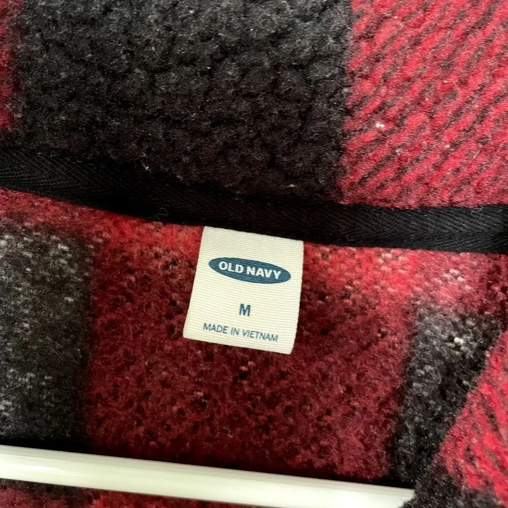 Old Navy red black checkered fleece pullover half zip comfortable warm sweater - Image 4