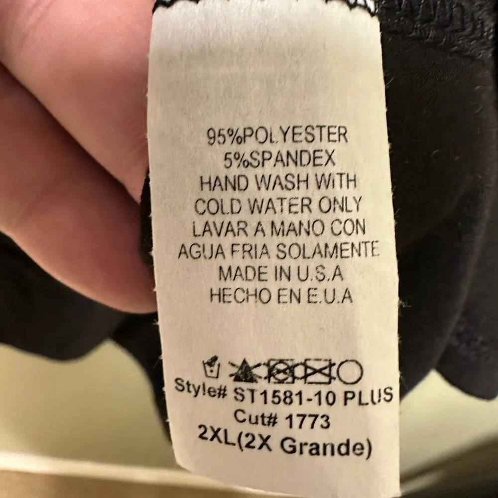 Heimish USA short sleeve leopard color block top Size 2X - Image 5