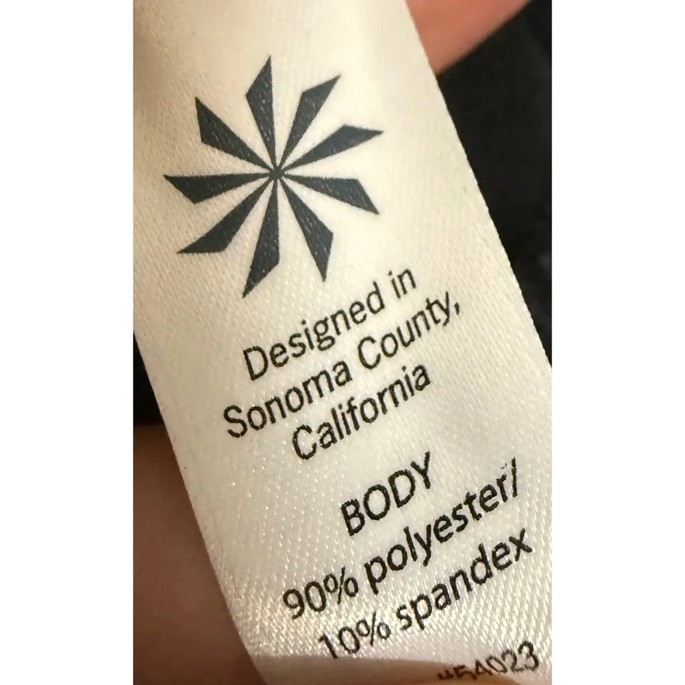 Athleta Running Athletic Women's  Medium 3/4 ZIP Long Sleeve Zipper  Black - Image 4