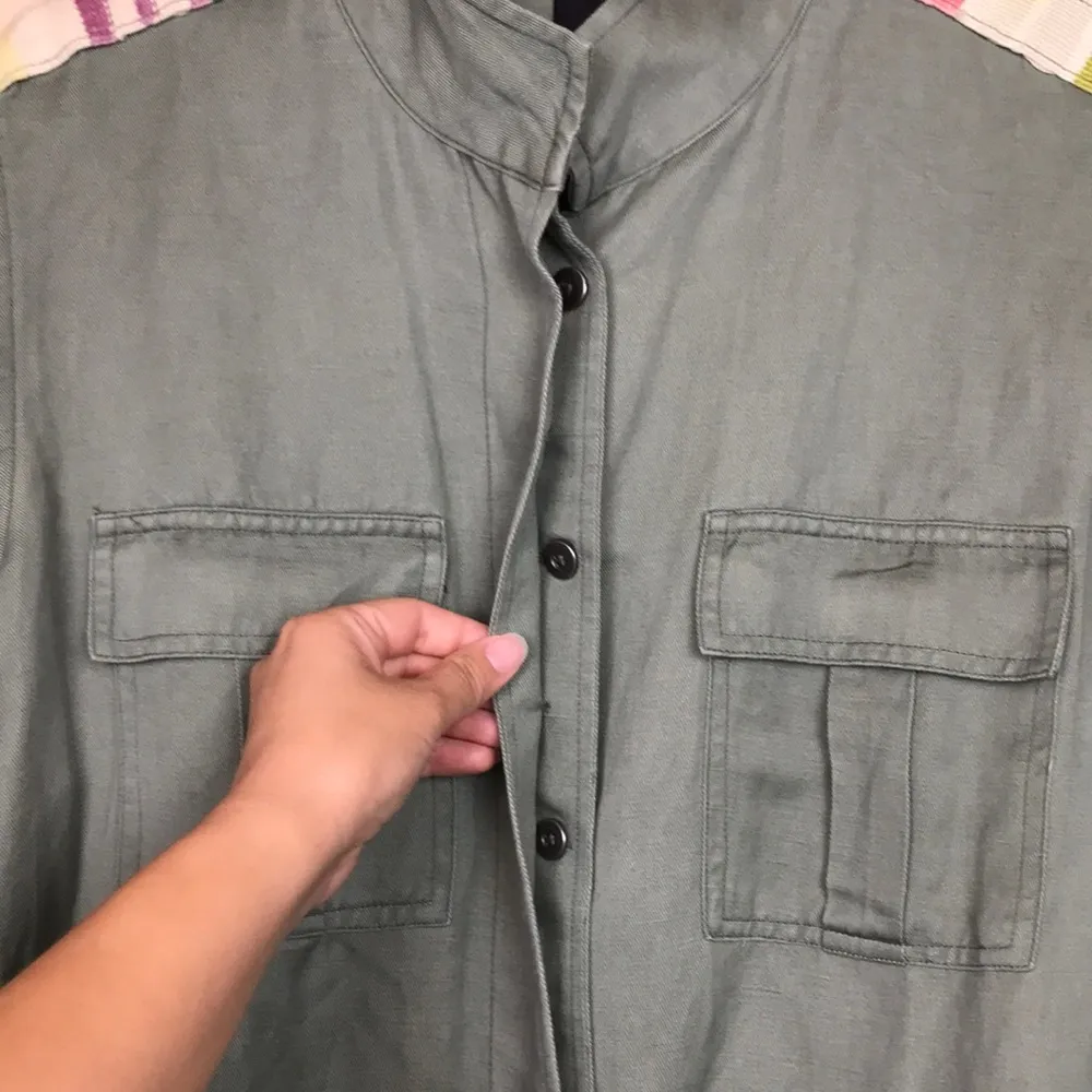 Rails Women’s Linen Blend Military Style Utility Hidden Button-Up Shirt Shacket - Image 4