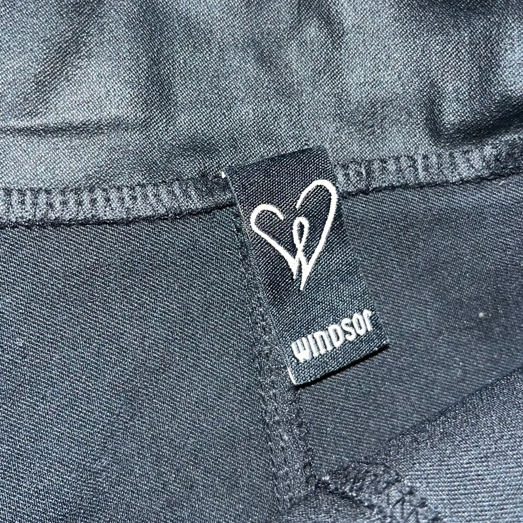 Windsor high waisted pleather shorts - Image 3