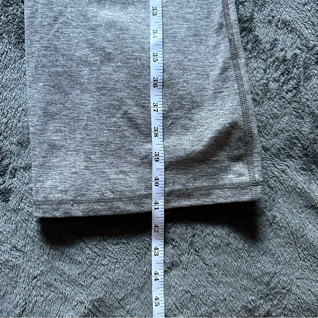 Offline by Aerie Fold-over Hem Flare Leggings‎ Gray Women's Size Large Short - Image 7