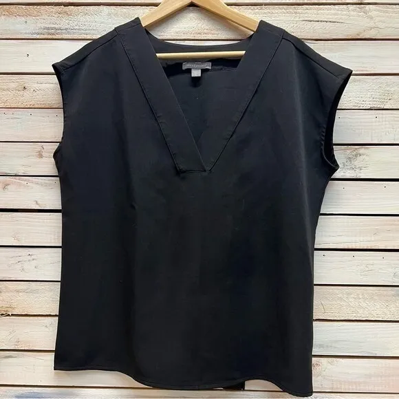 Peace & Pearls Black Deep V - Image 3