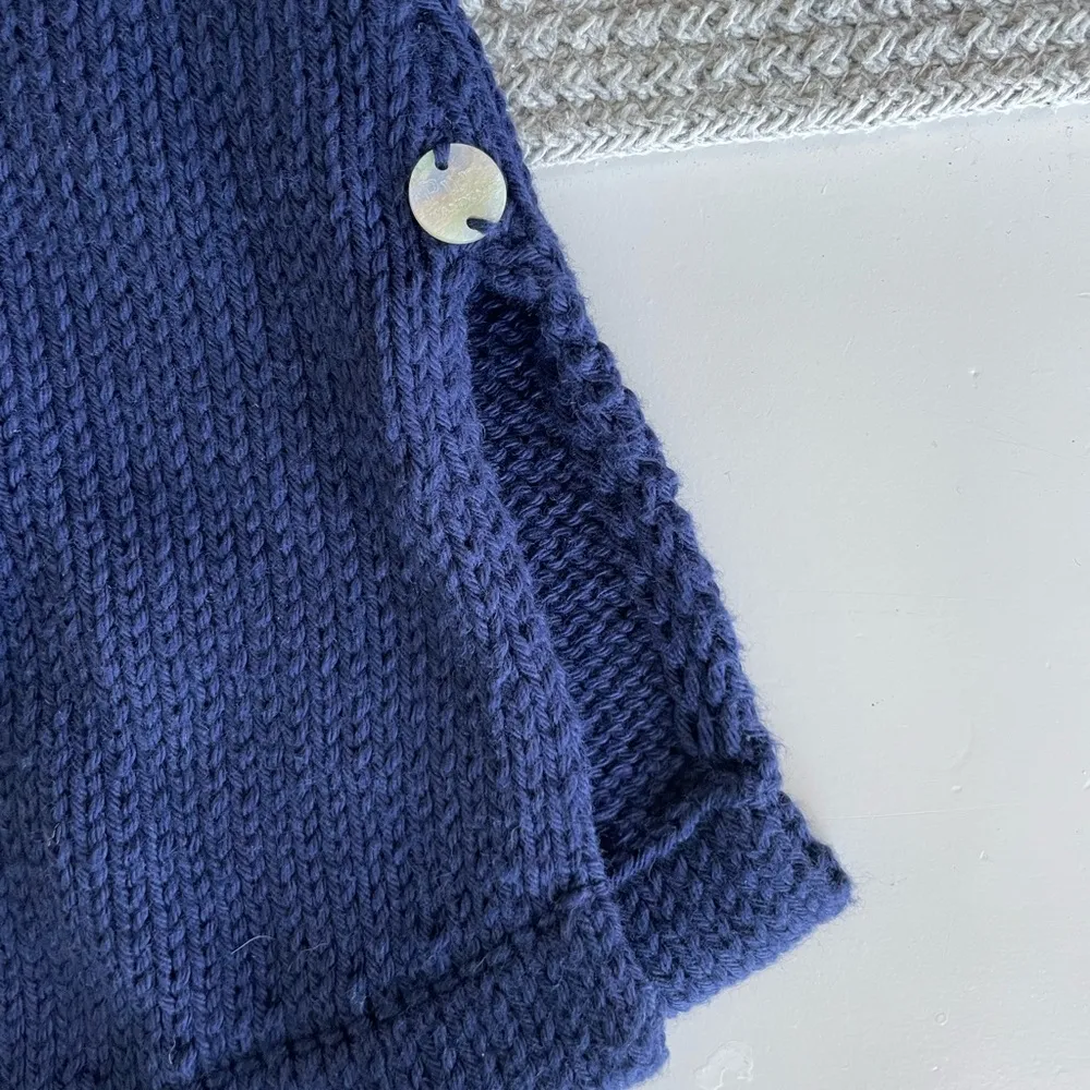 Pure Handknit Navy Blue Hooded Sweater Jacket Shacket Size Medium - Image 8