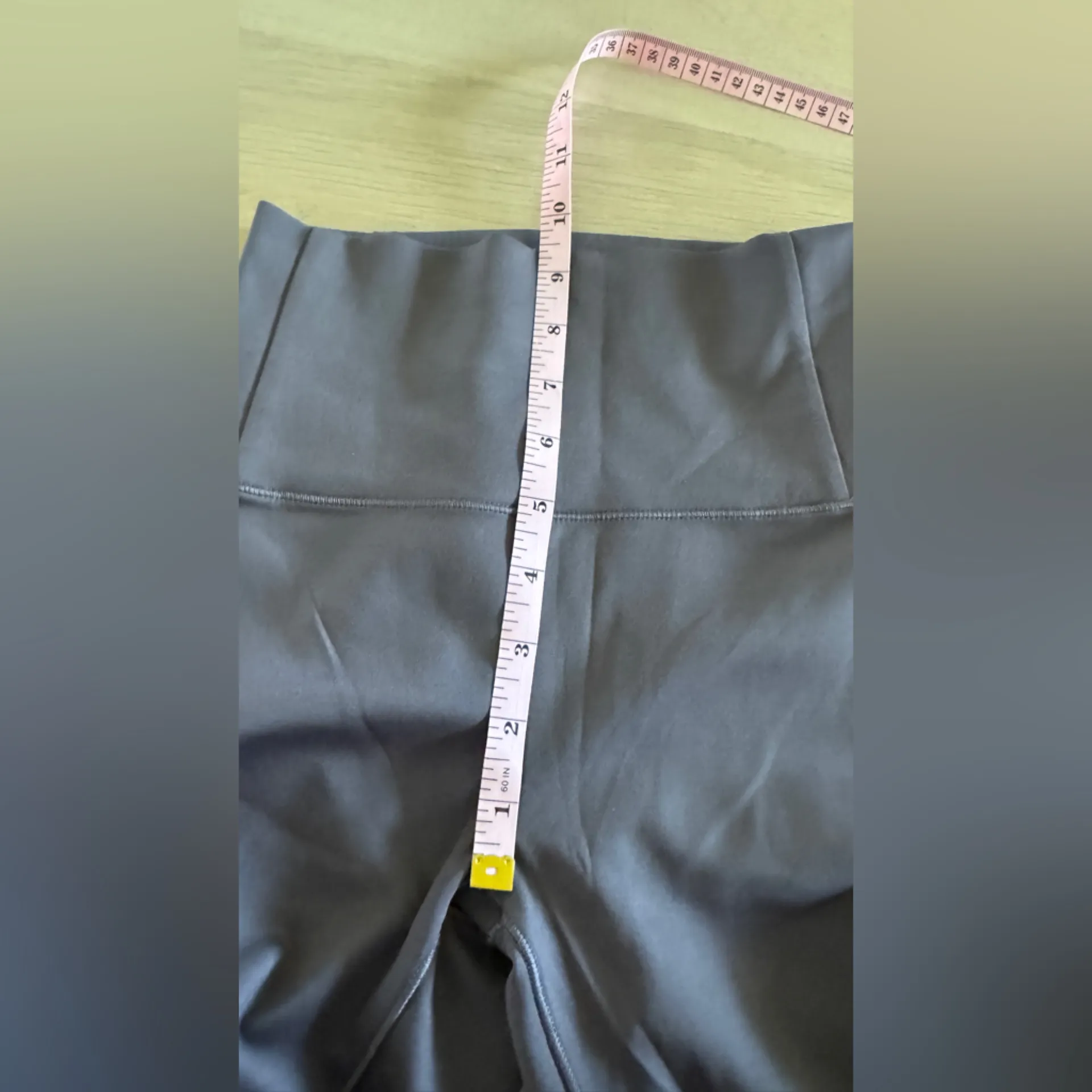 Vuori evolve Leggings size XS - Image 8