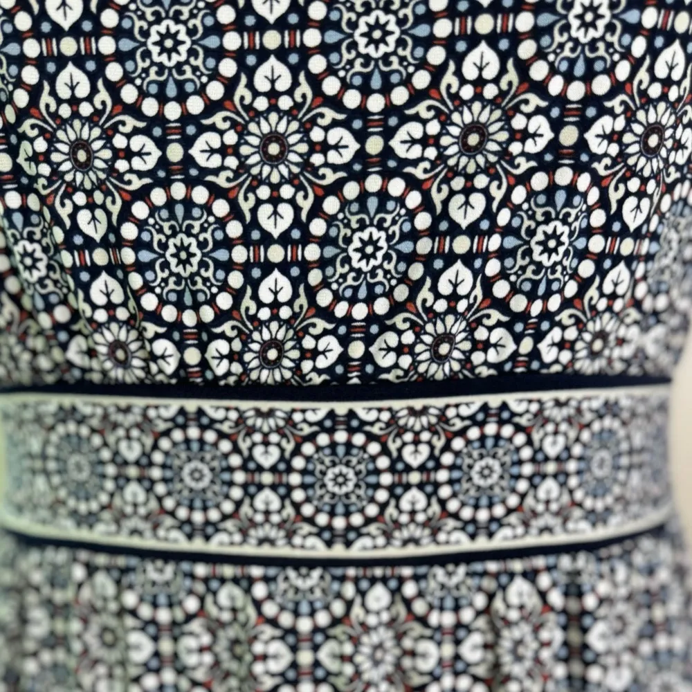 Sophie Max sleeveless stretch maxi dress navy white red size large like new - Image 9