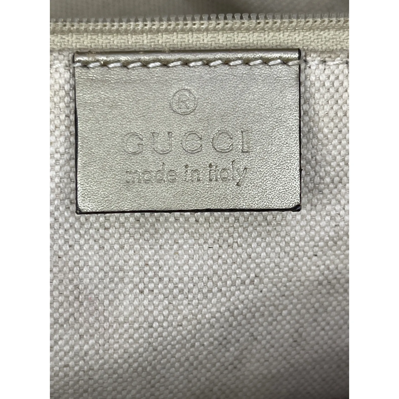 GUCCI Gold Metallic Leather GG Sukey Satchel Shoulder Crossbody Made In Italy - Image 2