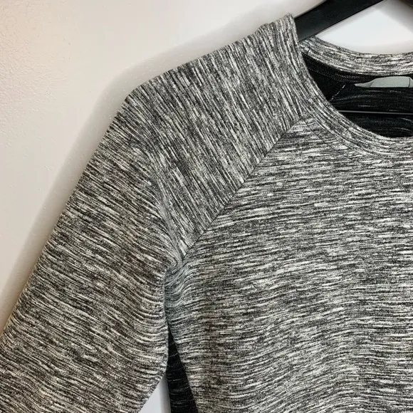 Athleta‎ Marled R&R Grey Pullover Sweatshirt Size XS - Image 5