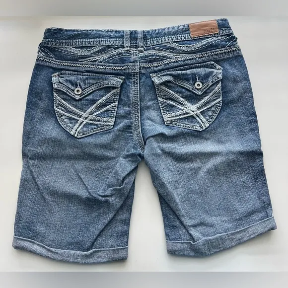 Rue21 Bermuda denim shorts flap pockets thick stitching sequins embroidery faded - Image 2