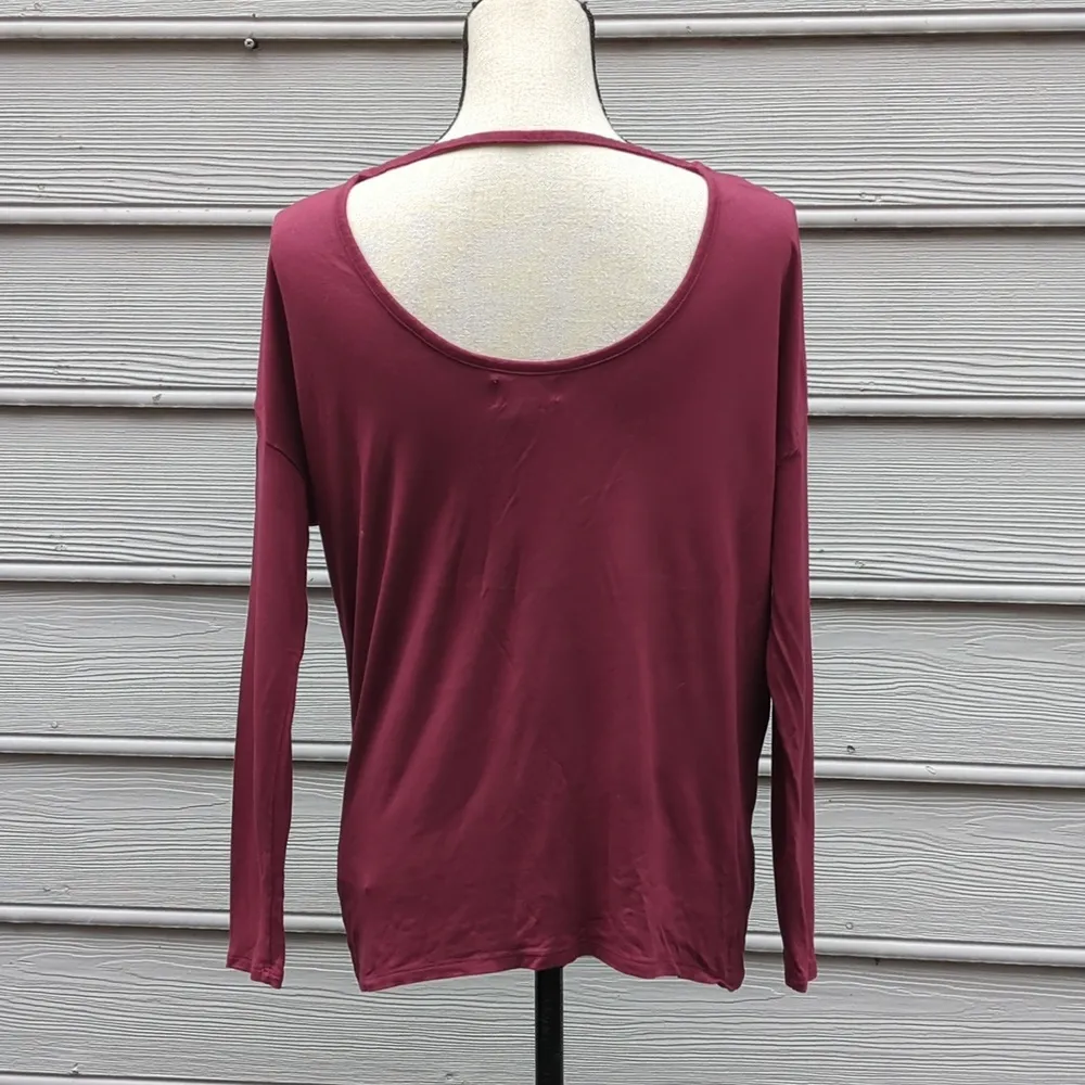 Old Navy Dolman Sleeve Open Back Longsleeve Top - Image 12