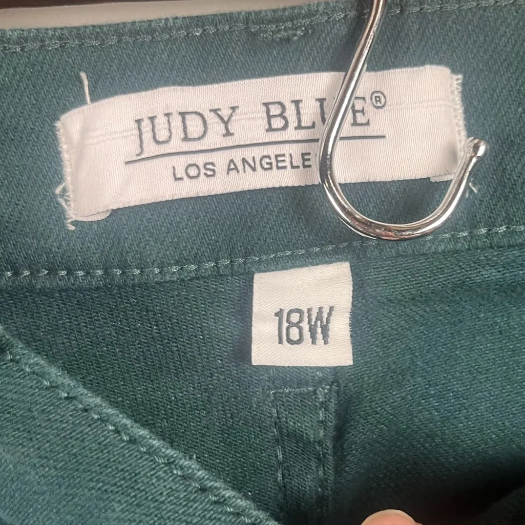 Judy Blue About Damn Time Button Fly Teal Wide Leg Crop Denim  size 18W - Image 5