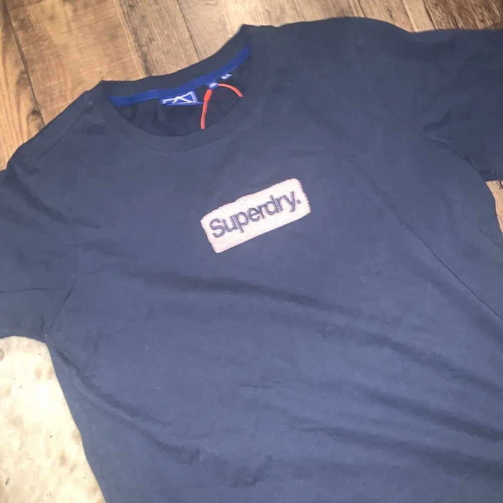 Superdry logo tee blue fuzzy tee L blue nwot women’s casual streetwear spring - Image 3