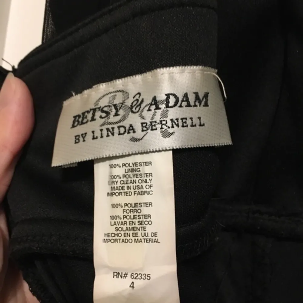 Beautiful Black formal dress size 4 - Image 13