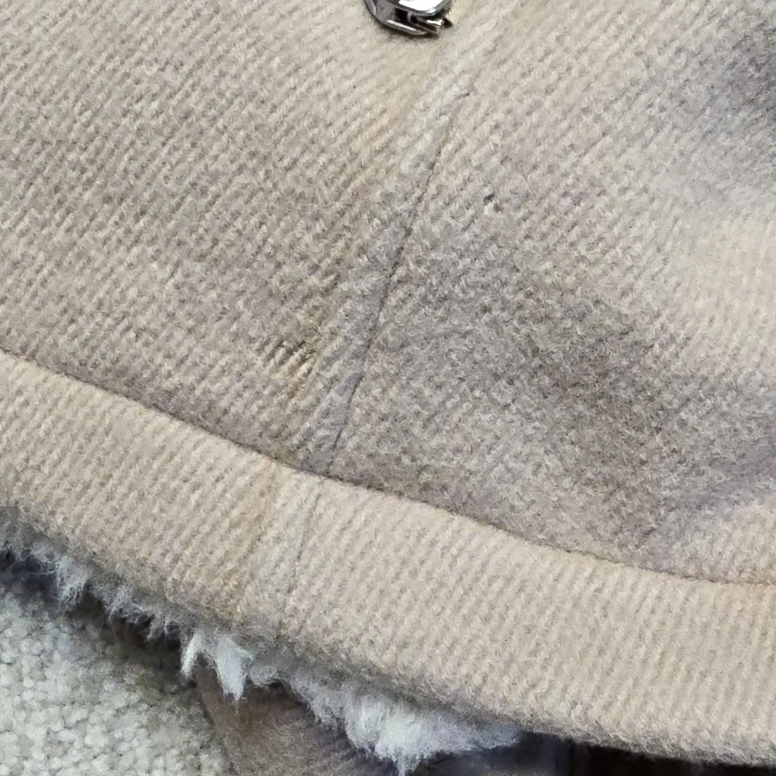 Wilfred Free Aritzia Shearling Lined Wool Coat XS Beige Zip Jacket Menchi Fabric - Image 9