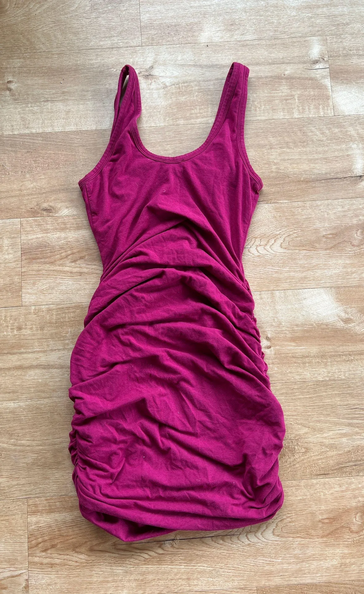 EXPRESS Cinch Body Con Dress - Image 4