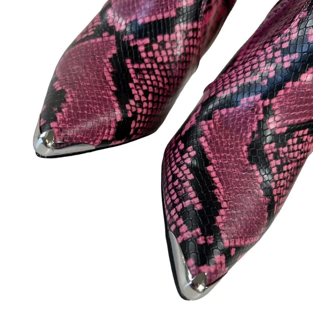 WINNIE HARLOW X SM (STEVE MADDEN) TINA PINK SNAKE PRINT STILETTO HEEL ANKLE BOOT Size 9 - Image 4