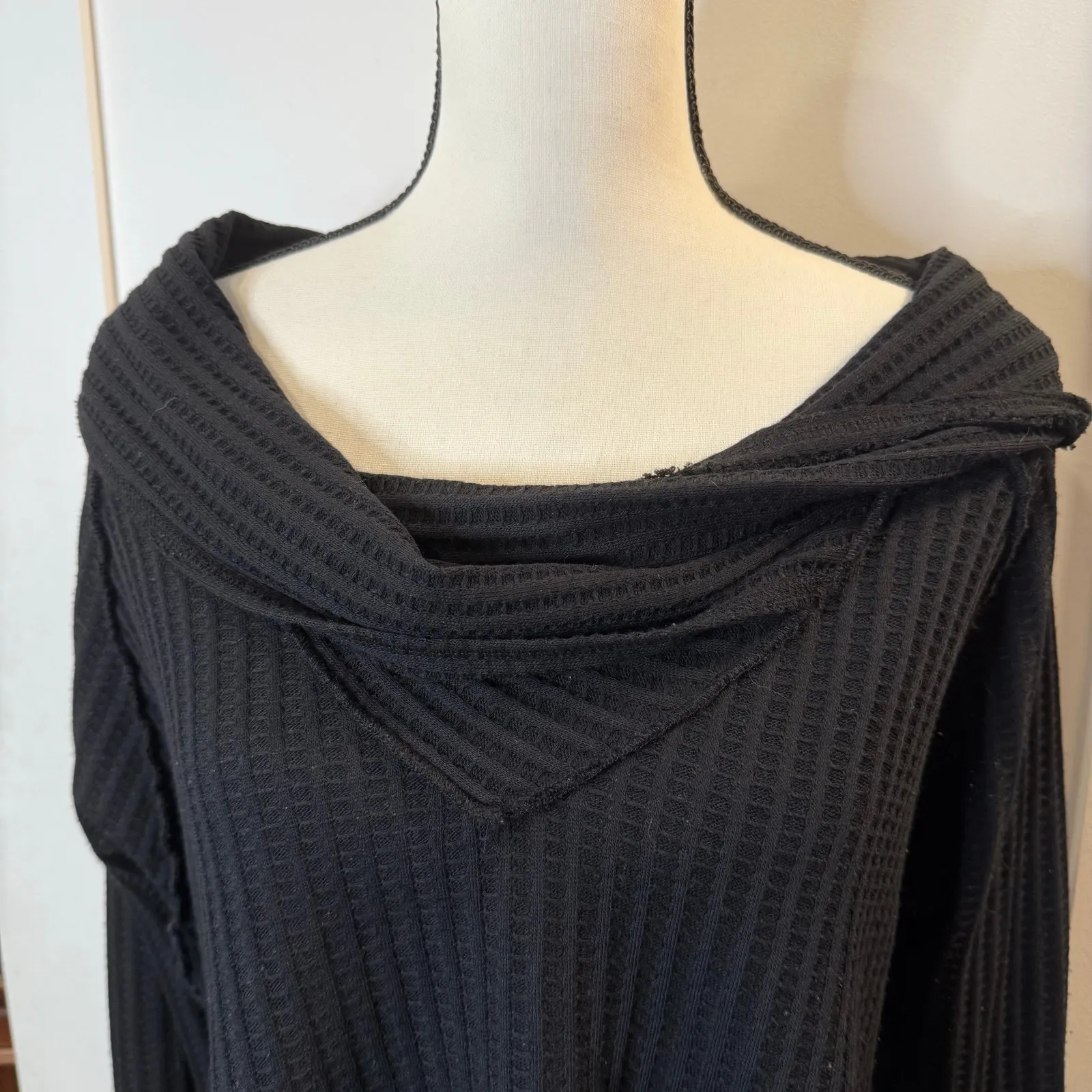 Free People We the Free Black Top Size L - Image 4