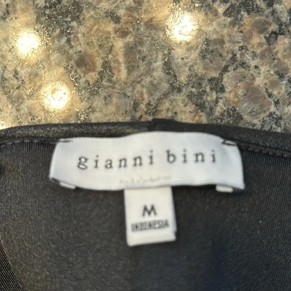 Gianni Bini Black Shiny Faux Leather Style Ankle Pants Size Med EUC #VEG-2756 - Image 5