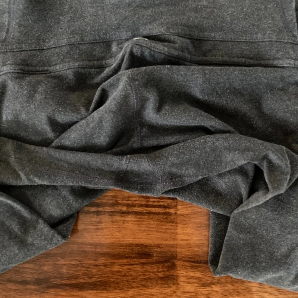 GapFit Mid-Rise 7/8 Leggings Yoga Grey Soft Stretch Cotton Like New Size XS - Image 5