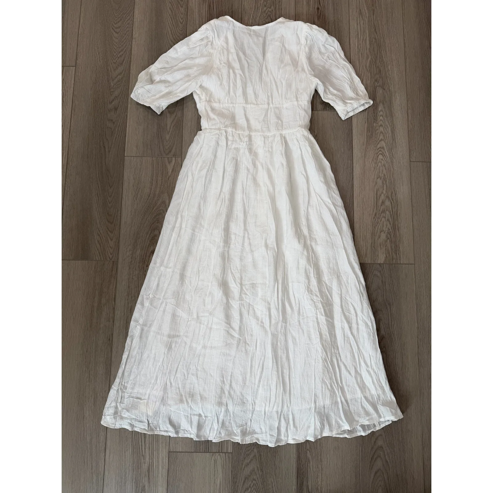 Commense Coastal Frenchy Cottage Flowy Button Split Long Dress White Maxi Small - Image 4