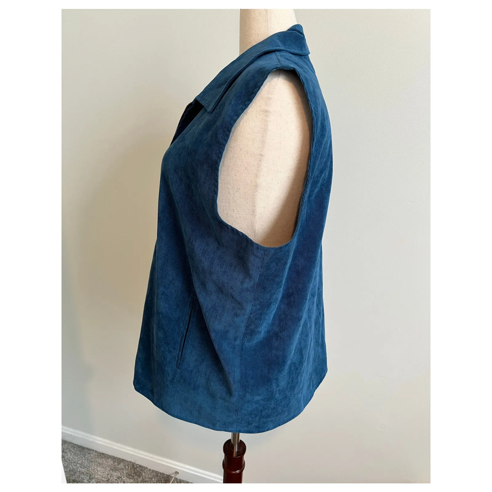 Bon Worth Vintage Velvet Full Zip Ribbed Vest Petite XL Blue Size undefined - Image 4