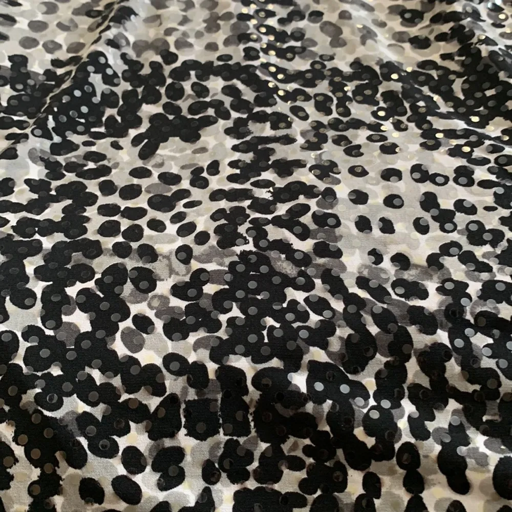 Apostrophe Halter style slinky top - Image 7